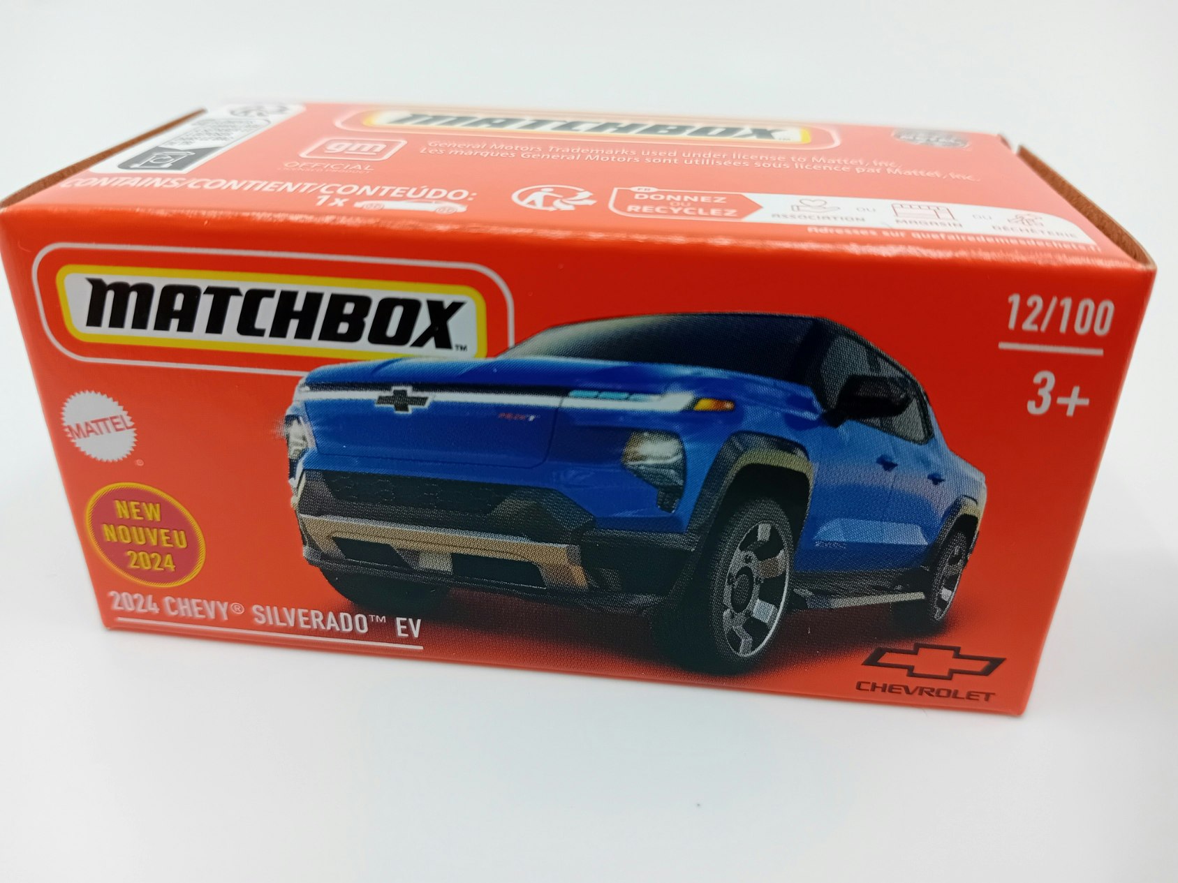 Chevy Silverado EV 2024 Blå