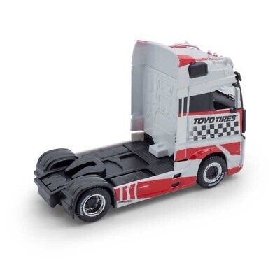 Mercedes Benz Actros Gigaspace Toyo Tires 1:43 Street Fire Haulers Custom Cabs