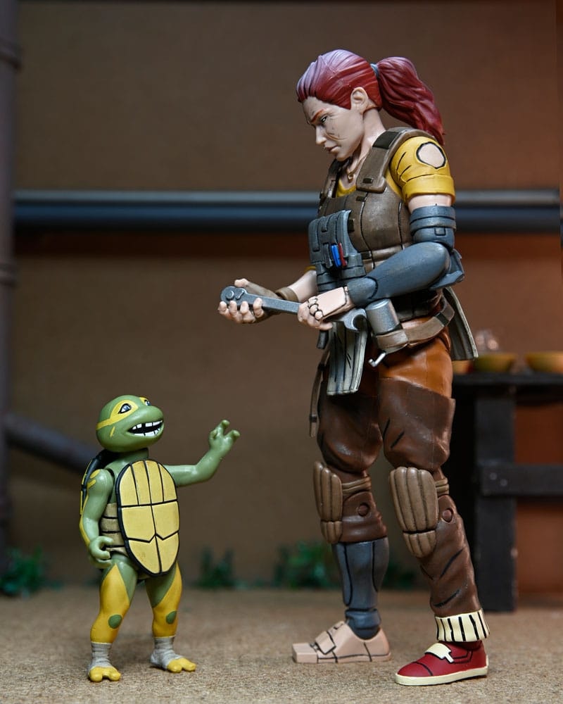 TMNT (The Last Ronin The Lost Years) Action Figure Grammy April with Baby Yi & Moja 18 cm (Totalpris 898-)