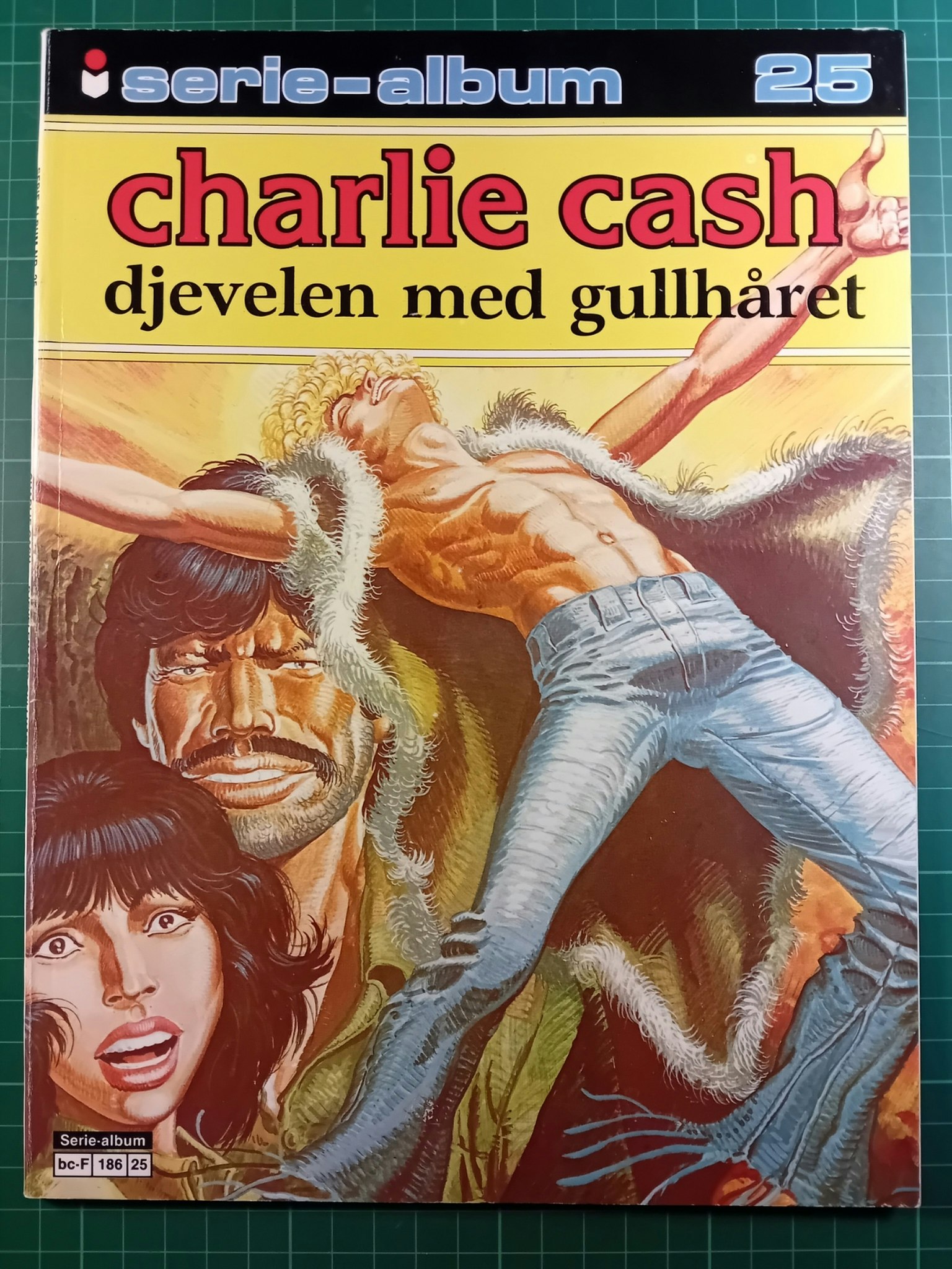 Serie-album 25 Charlie Cash