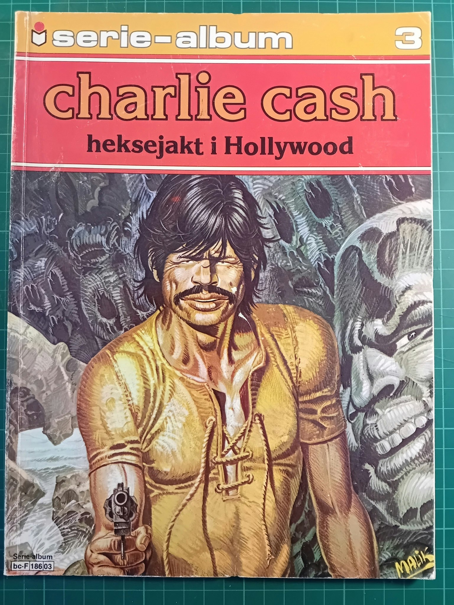 Serie-album 03 Charlie Cash: Heksejakt i Hollywood