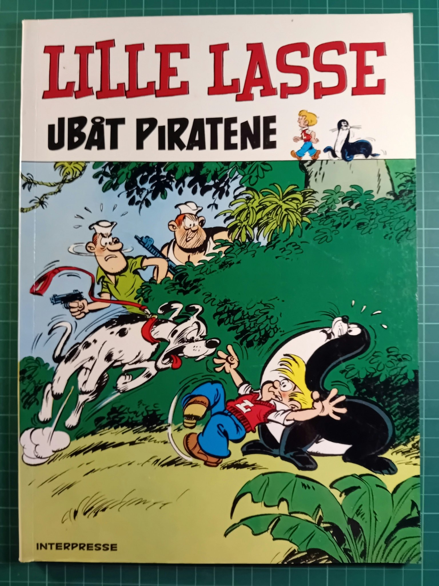 Lille Lasse 02 : Ubåt piratene
