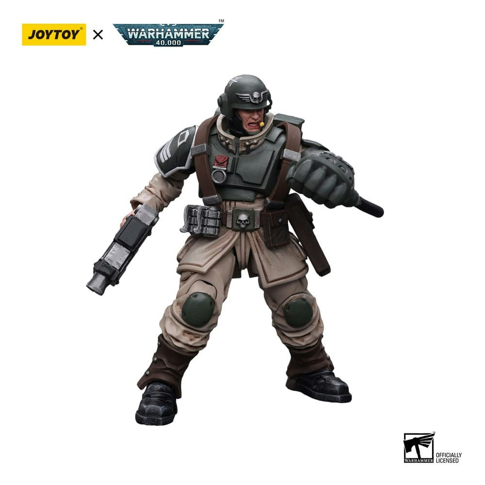 Warhammer 40k Action Figure 1/18 Astra Militarum Cadian Command Squad Veteran Sergeant with Power Fist 12 cm (Totalpris 598,-)