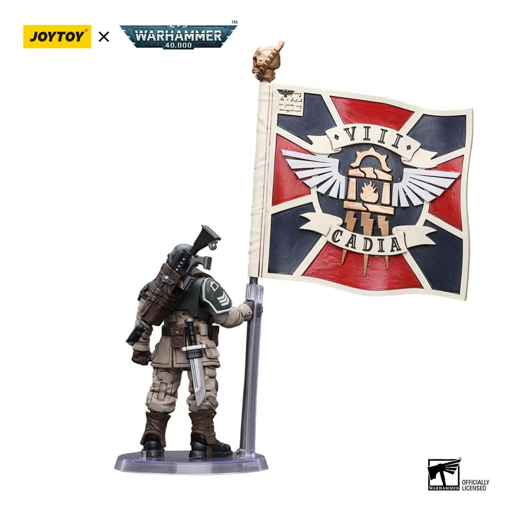 Warhammer 40k Action Figure 1/18 Astra Militarum Cadian Command Squad Veteran with Regimental Standard 12 cm (Totalpris 649,-)