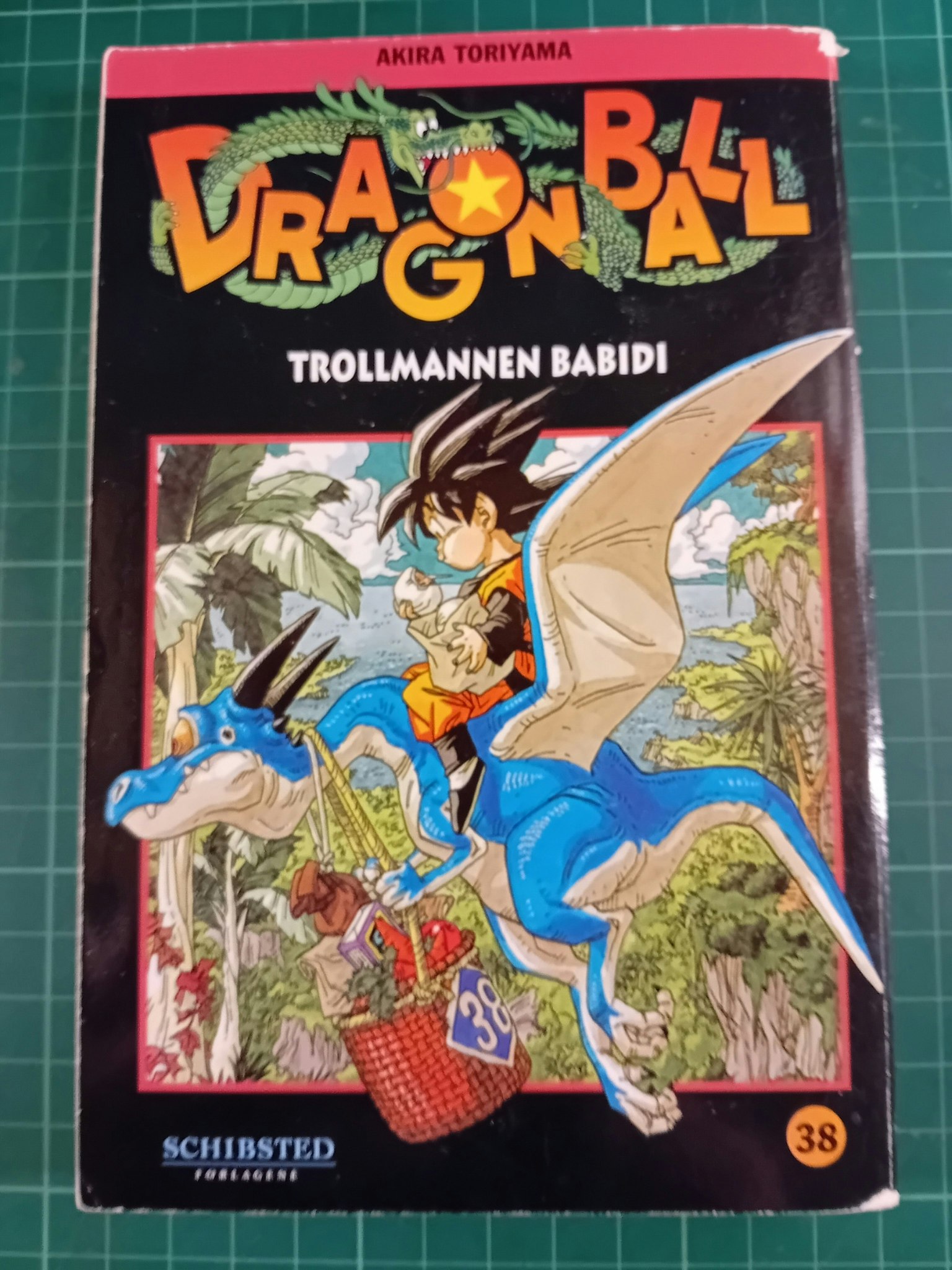 Dragonball #38 (Norsk)