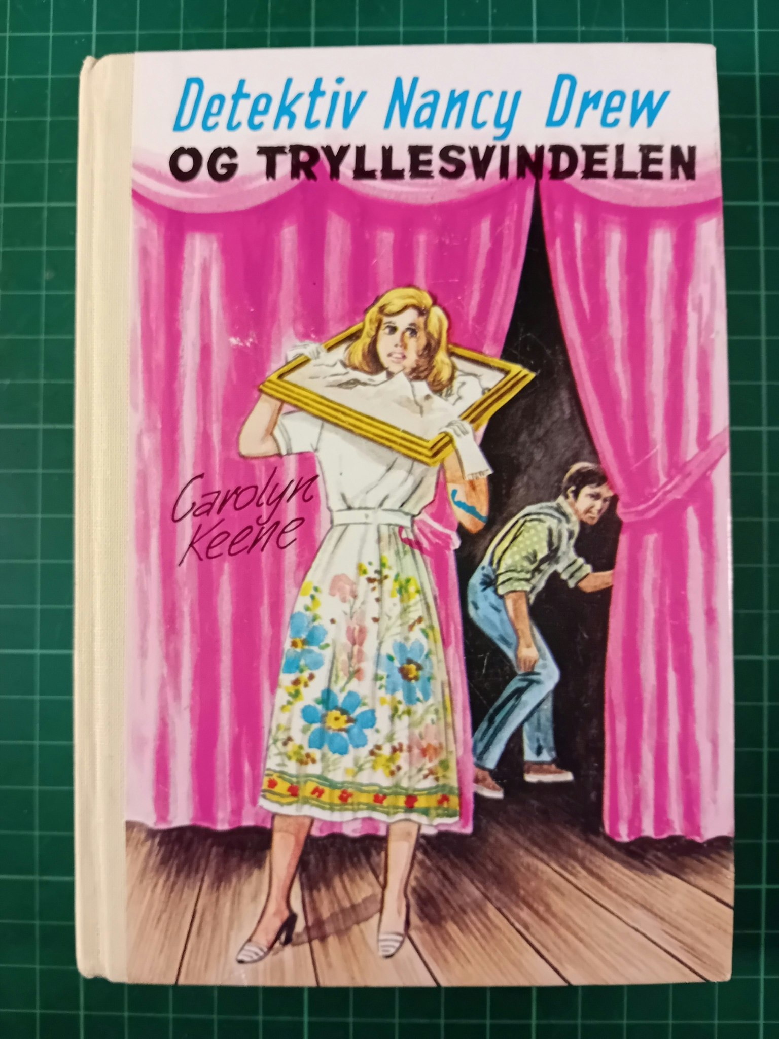 Detektiv Nancy Drew 61 og tryllesvindelen