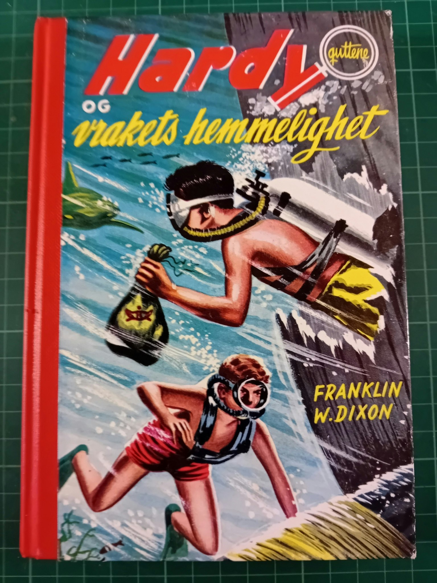 035 Hardy-guttene og vrakets hemmelighet
