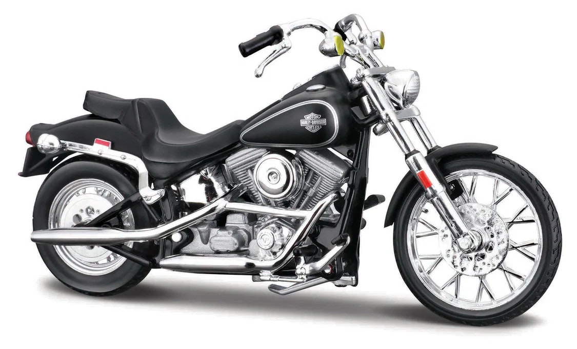 Harley-Davidson 1:18 FXST Softail 1984