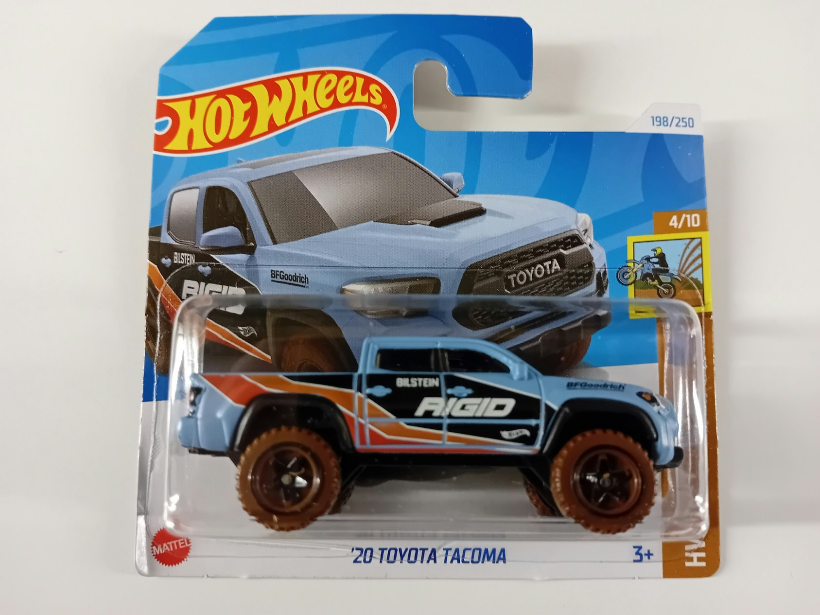 Toyota Tacoma 2020 Lys blå #198