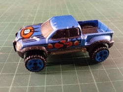 Hot Wheels Mega Duty Blå