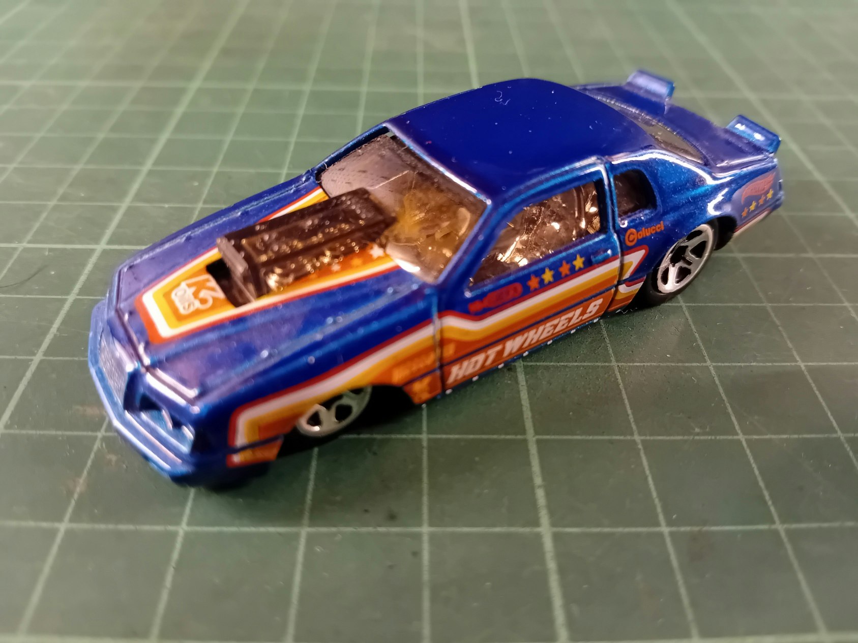 Hot Wheels Ford Thunderbird 1986