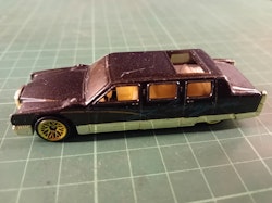 Hot Wheels Limosine
