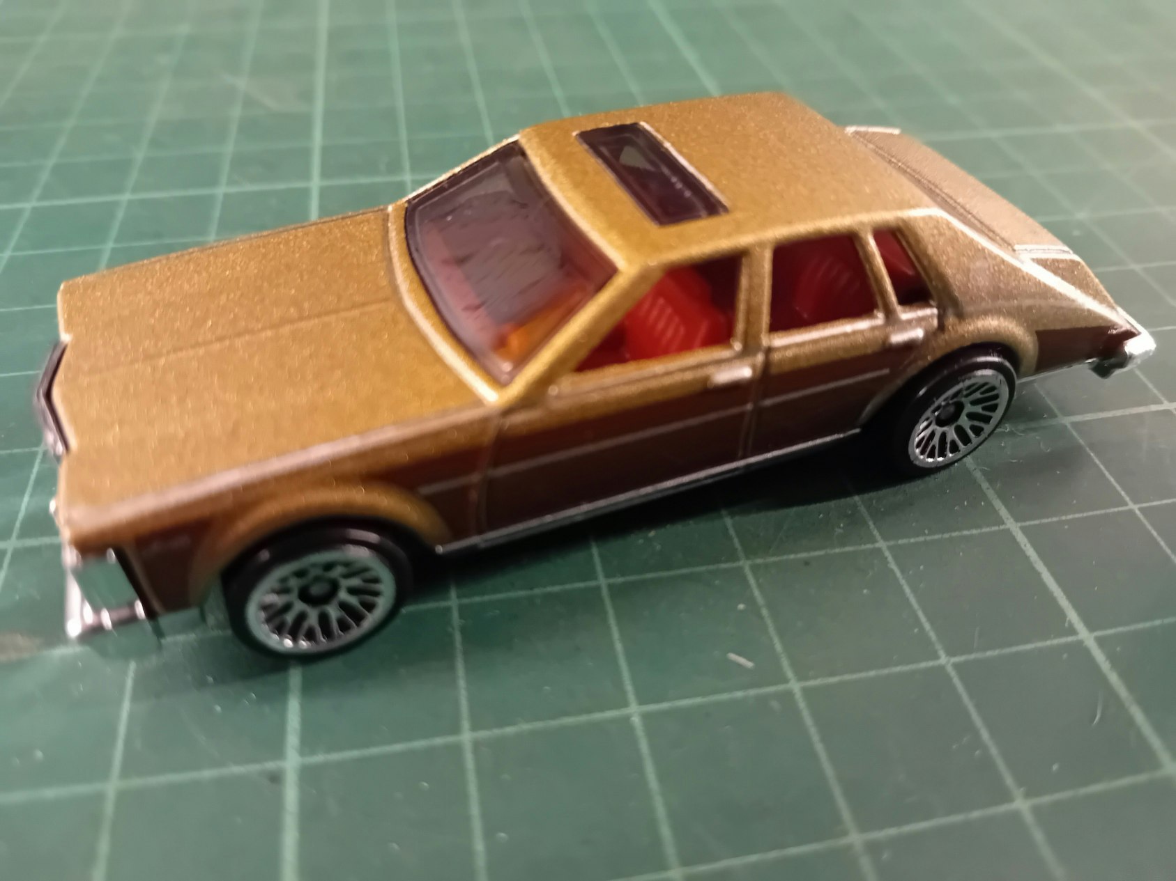 Hot Wheels Cadillac seville