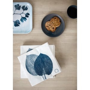 Middagsservetter blå designade av Pernille Folcarelli