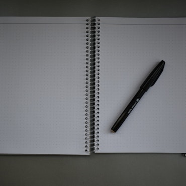 Toilé Uni notebook handmade in Paris grey/black