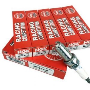 NGK Competition R7437-9 (x5) Kalla Tändstift – AUDI RS3/TTRS/RSQ3 2.5TFSI