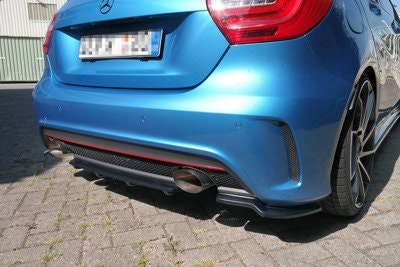 CENTRAL BAKRE SPLITTER (MED VERTIKALA BAR) MERCEDES-BENZ W176 AMG-LINE FÖRORD
