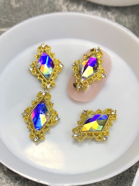 70% Diamond Rombus