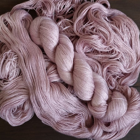 Støvet rosa -luksus lace