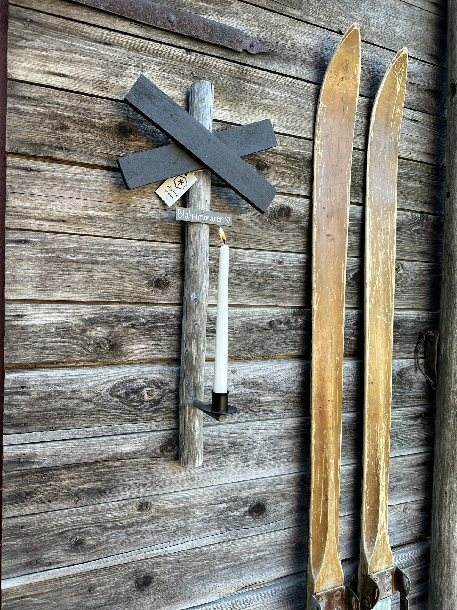 Väggljusstake Ledkryss - Natur - Röd