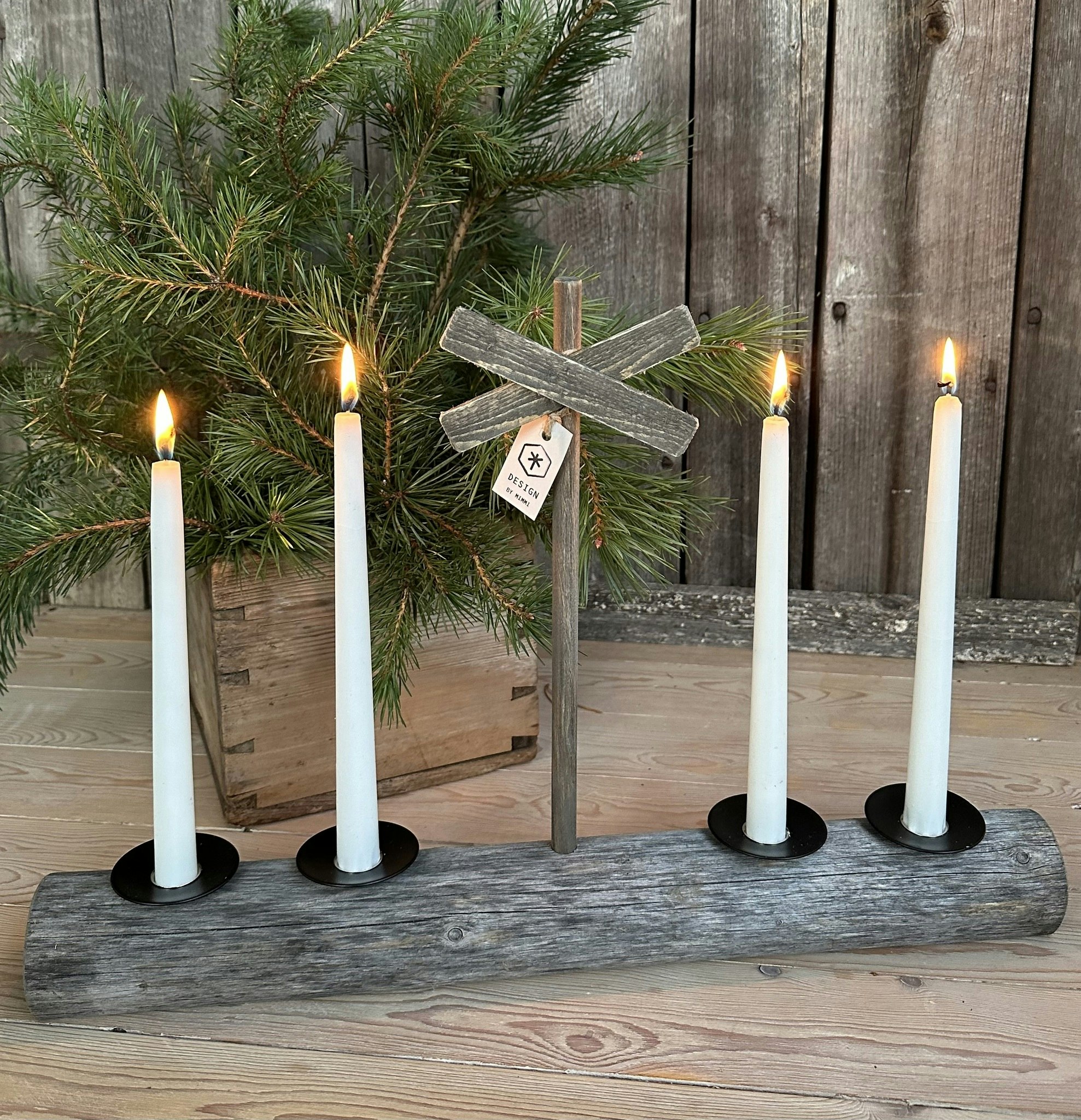 Adventsljusstake Ledkryss Tre färger