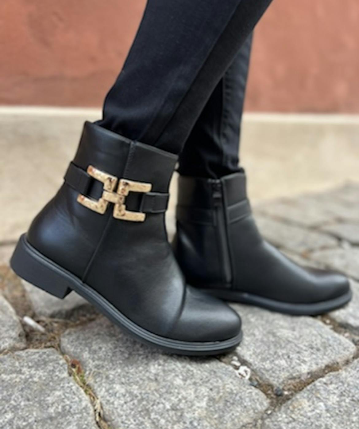 Guzzi svart boots