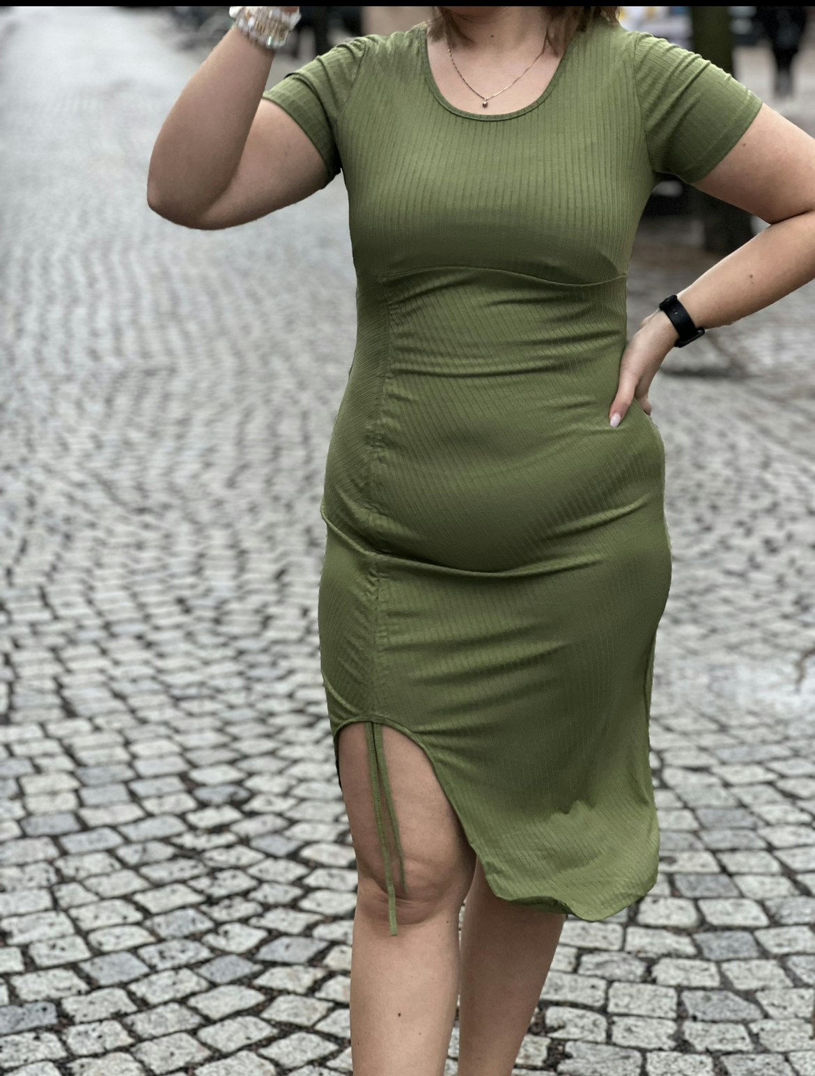 Ribbad grön klänning - Boutique Lykka