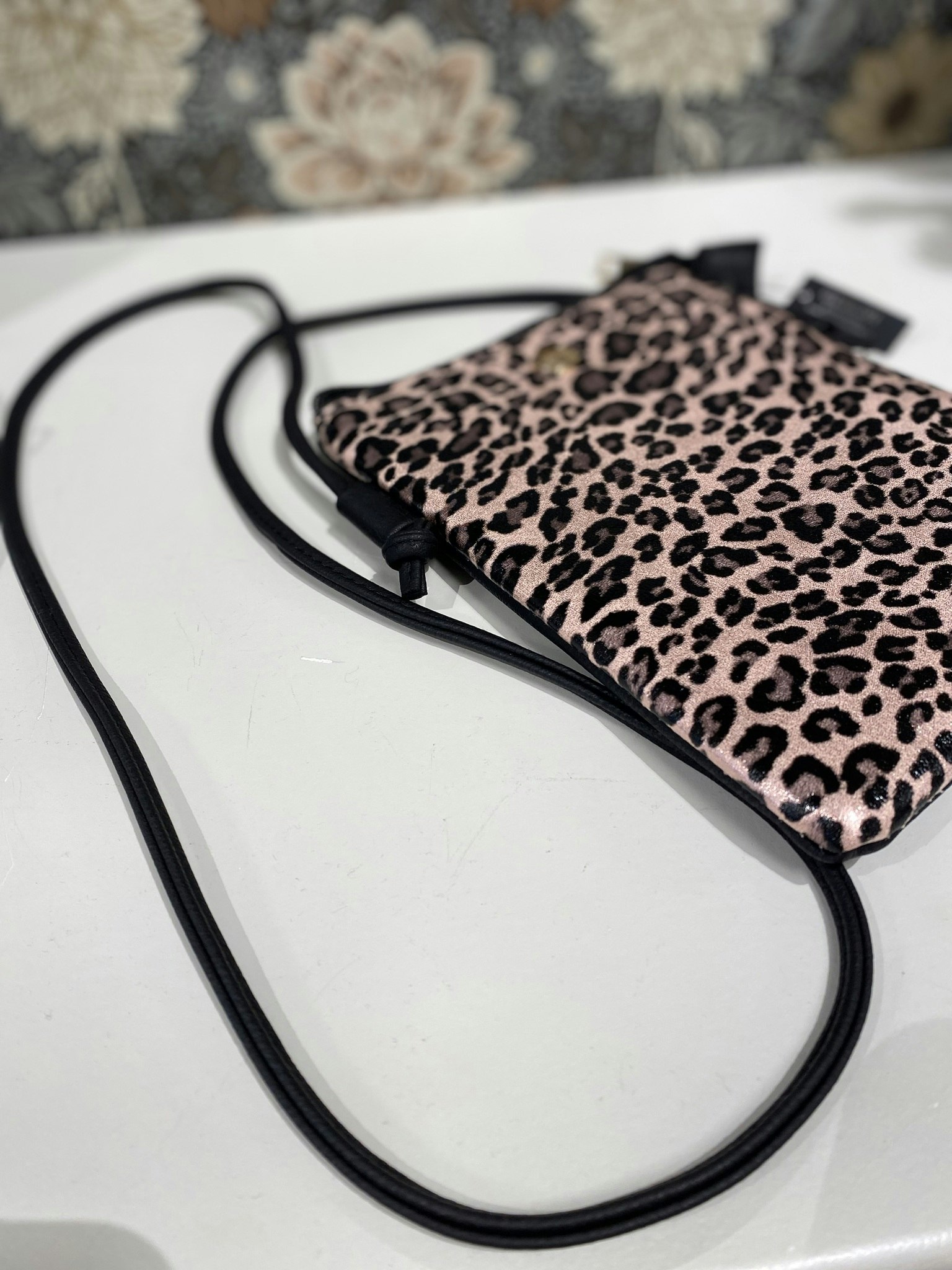 Leopard väska