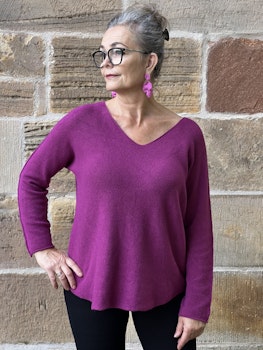 Stickad tröja Heidi purple