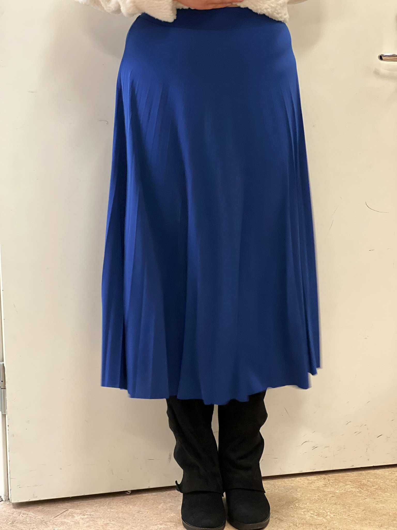 Blå lång kjol