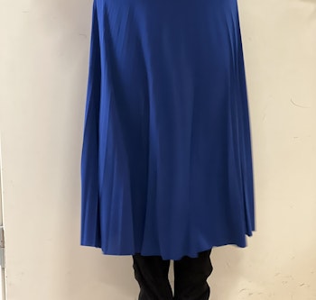 Blå lång kjol