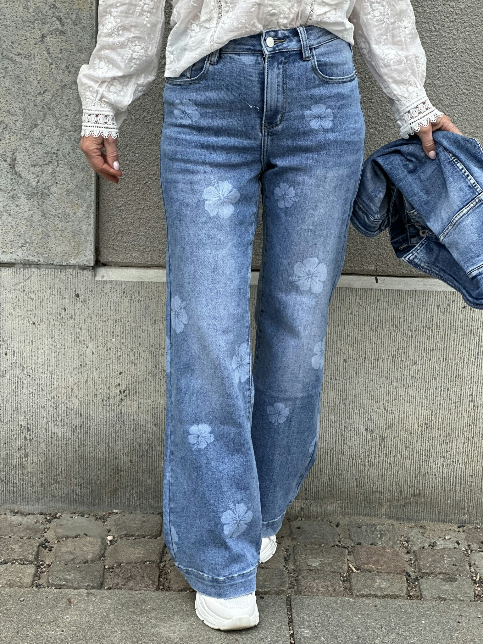 Jeans HYACINT blom