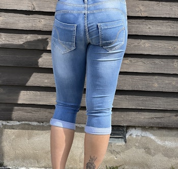 Capri byxa jeans