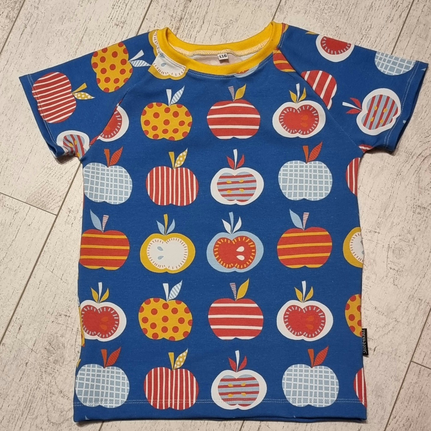 Store4kidz T-shirt storlek 116