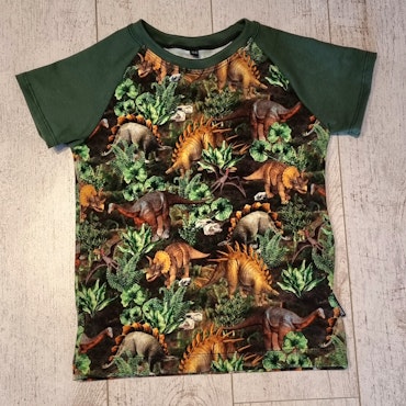 Store4kidz t-shirt storlek 104