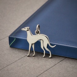 Hänge – Greyhound