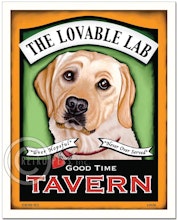 Konsttryck Krista Brooks, Lovable Lab Tavern – Labrador retriever, gul