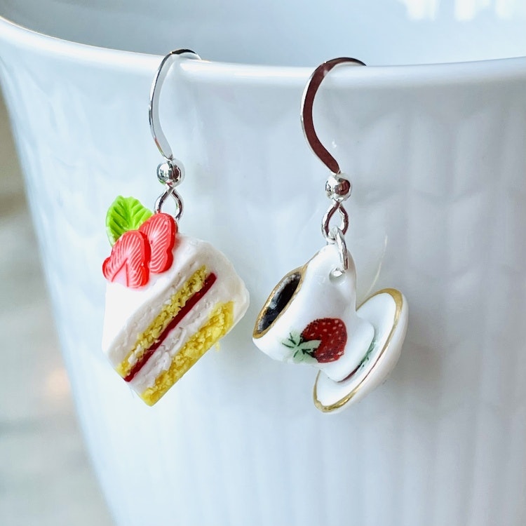 Espresso with Piece of Cake Earrings Silver