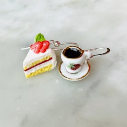 Espresso with Piece of Cake Earrings Silver