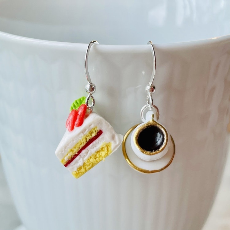 Espresso with Piece of Cake Earrings Silver