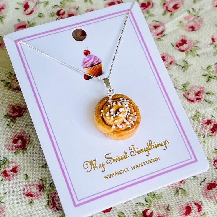 Kanelbulle halsband silver/guld