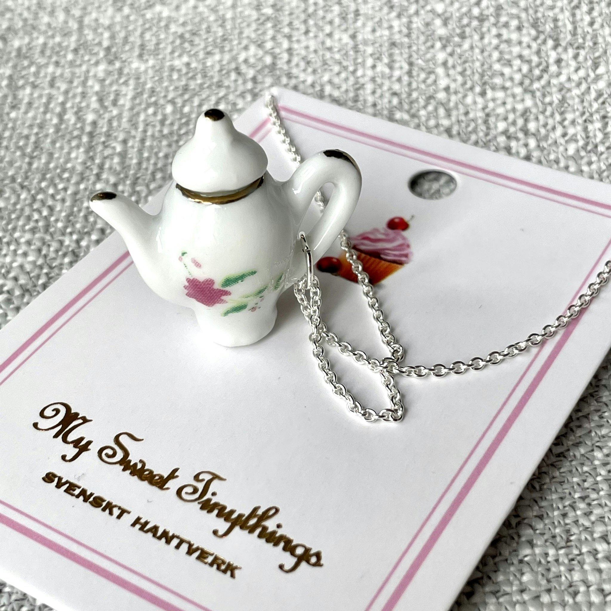 Pitcher Small Silver Necklace