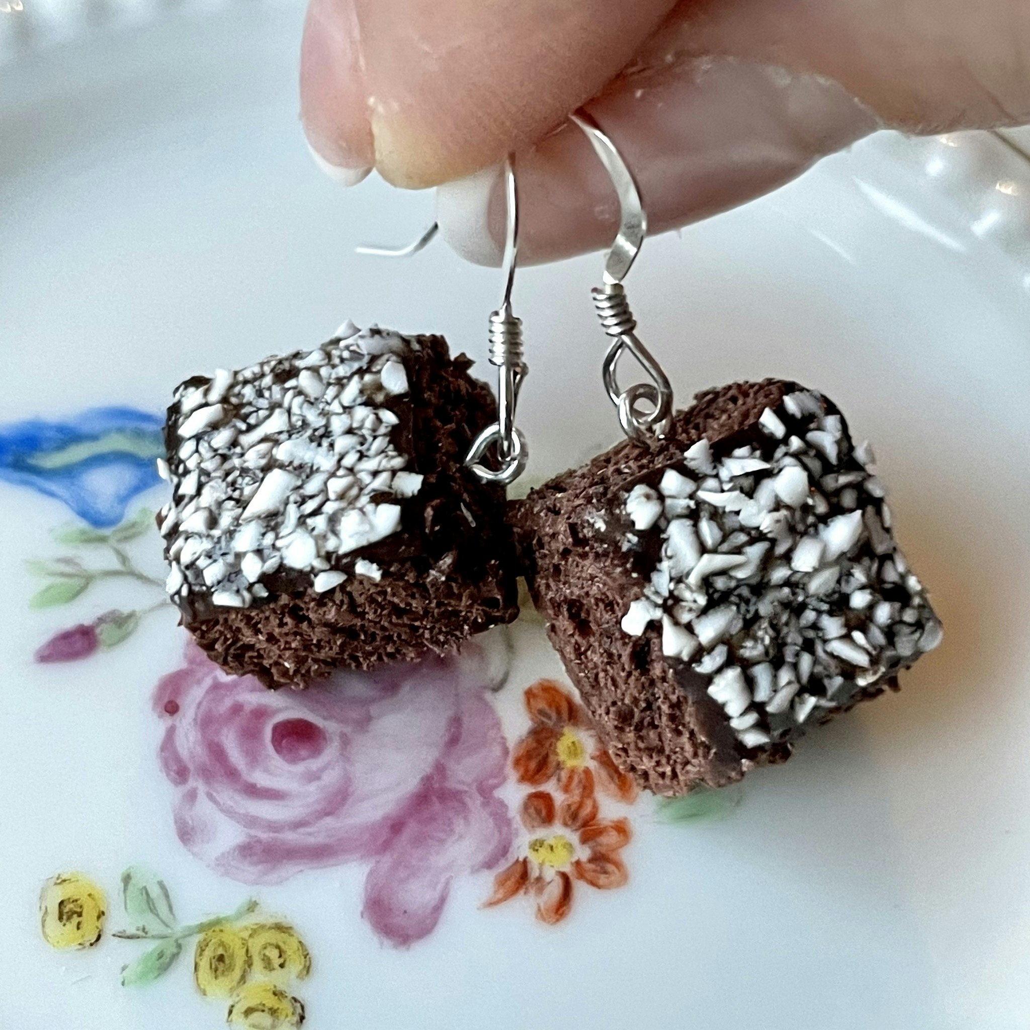 Brownies Earrings 1 pair