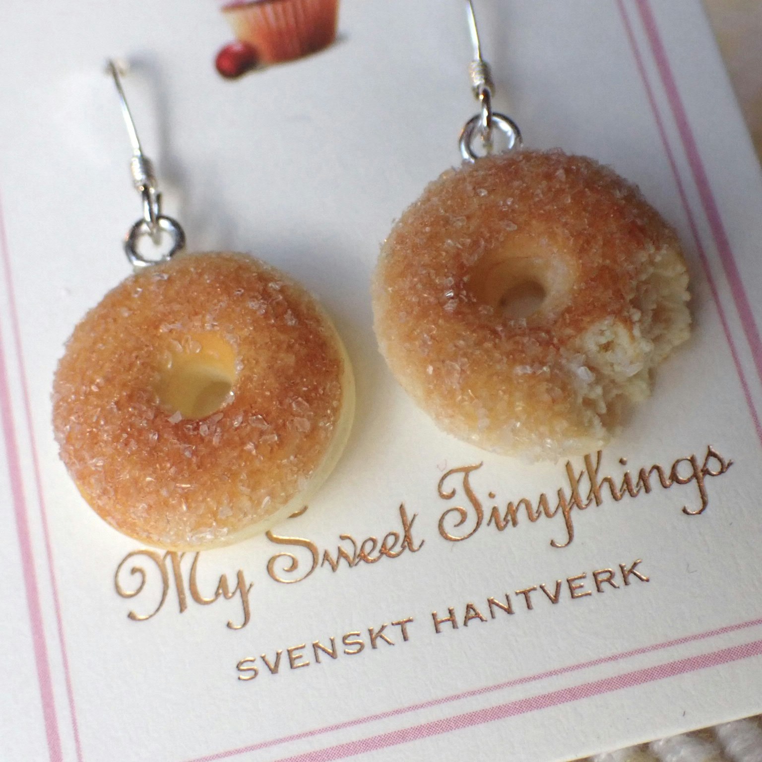 Sugar donuts with or without bites