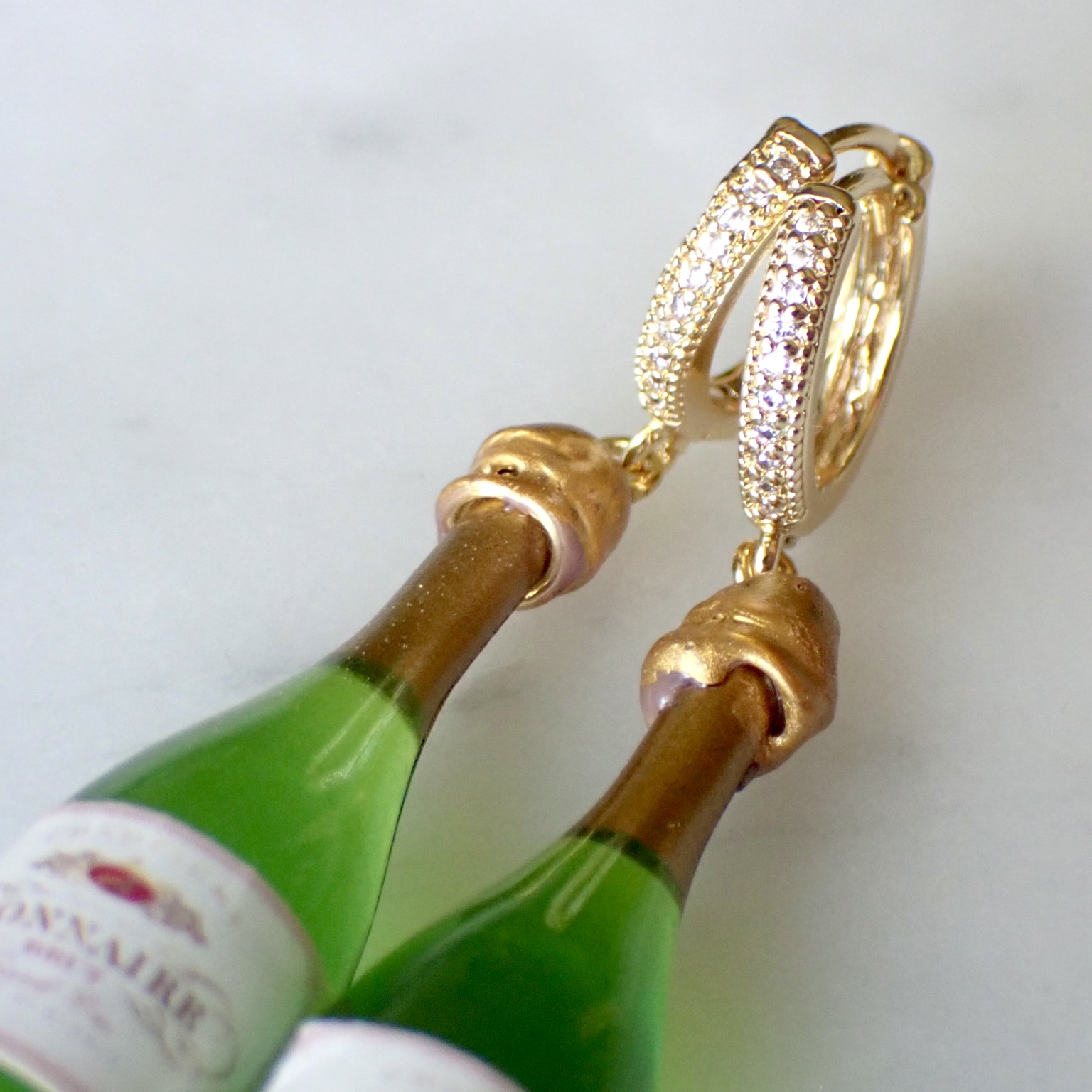 Champagne / bubbel örhängen med creol/ stift / krok
