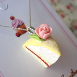 Pink Princess Cake Necklace Silver/Gold