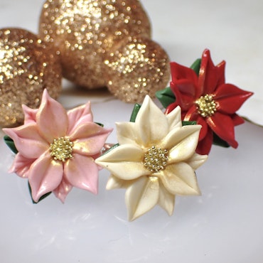 Julstjärnor örhängen röda/rosa/vita med creoler/kristallkrok
