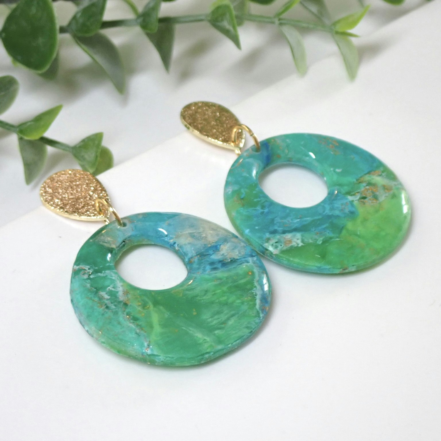 Livia Circle Asymm Donut
