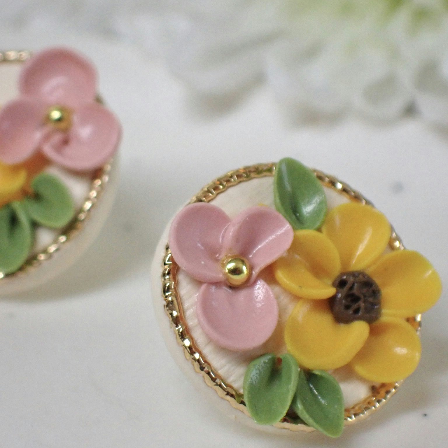 Ingrid Studs
