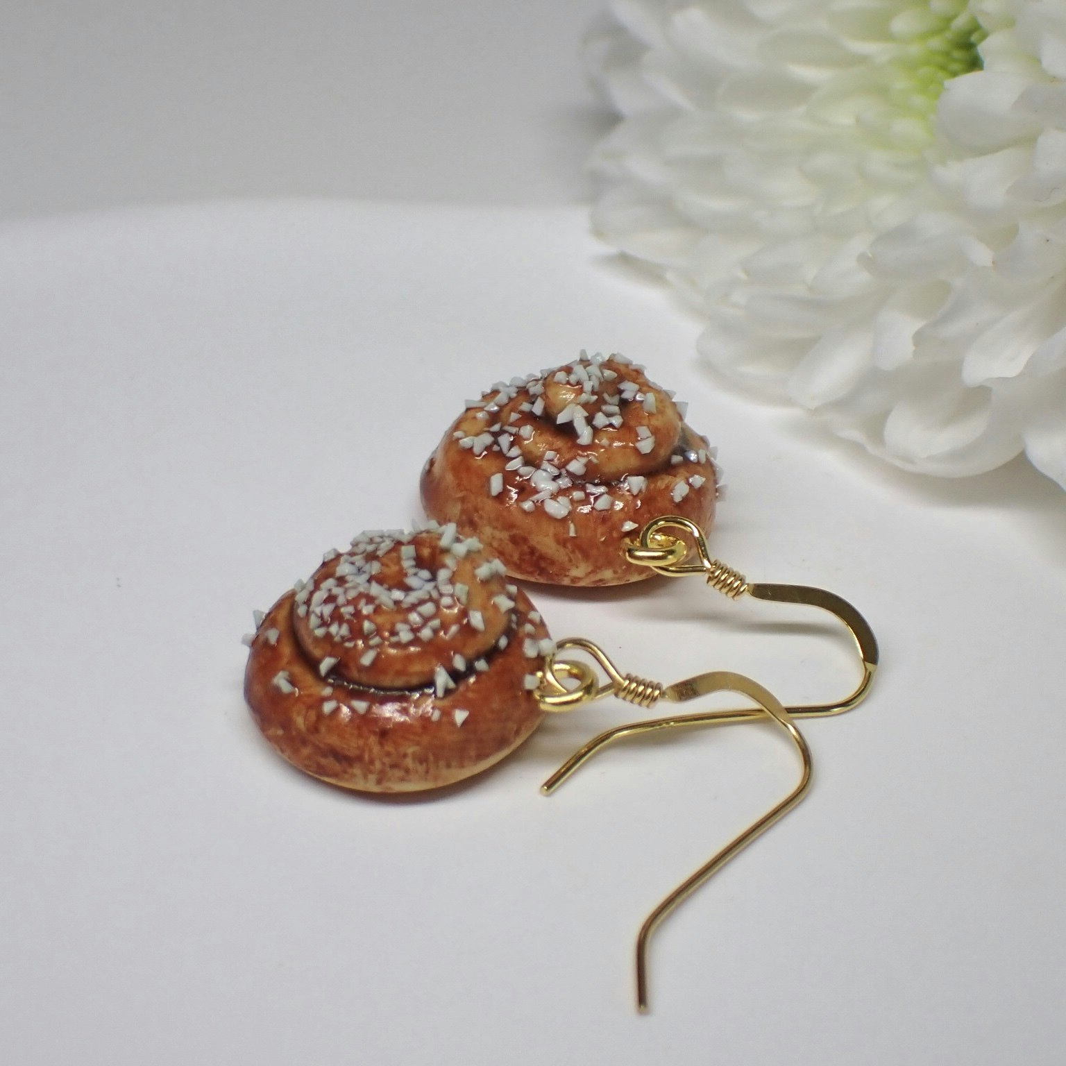 Cinnamon Bun Earrings